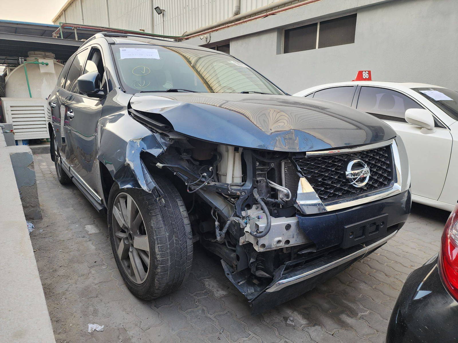 2014 NISSAN PATHFINDER — 161958 Miles — Lot 50075765 — Al Quoz - Marhaba Auctions Used Cars - Image 4