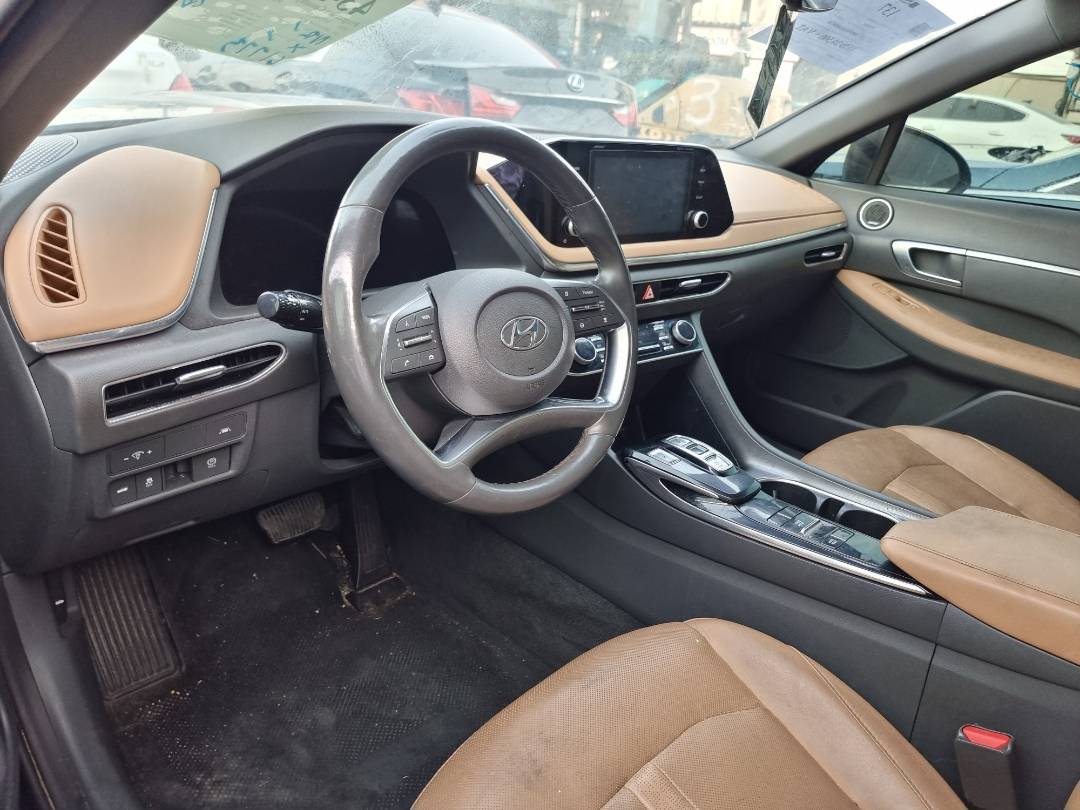 HYUNDAI SONATA 2020 - Marhaba Auction Used Cars - Image 6