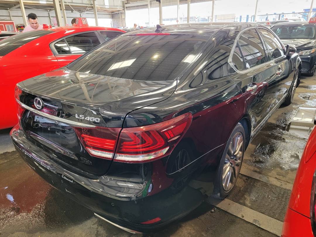 2013 LEXUS LS 460 — 151365 Miles — Lot 118395 - Marhaba Auctions Used Cars - Image 8