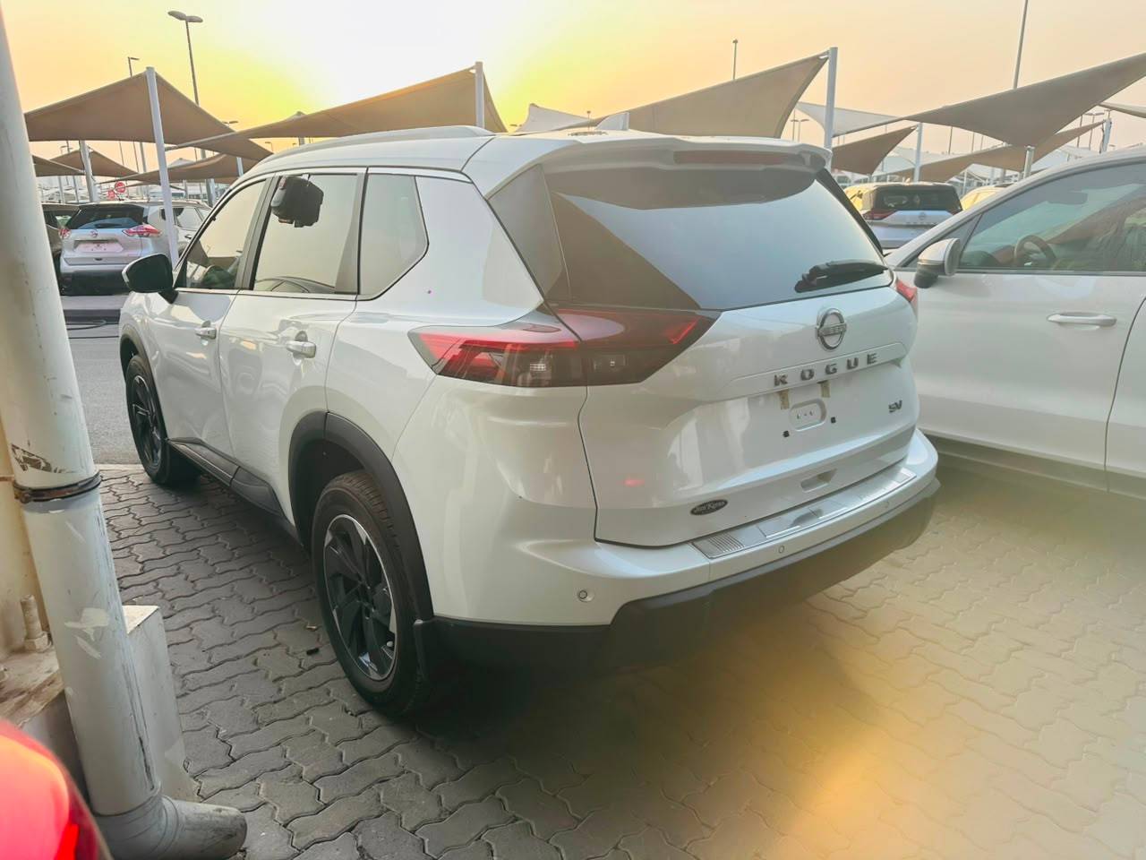 2024 NISSAN ROGUE — 30430 Miles — Lot 9RC752777 — Souq - Marhaba Auctions Used Cars - Image 5