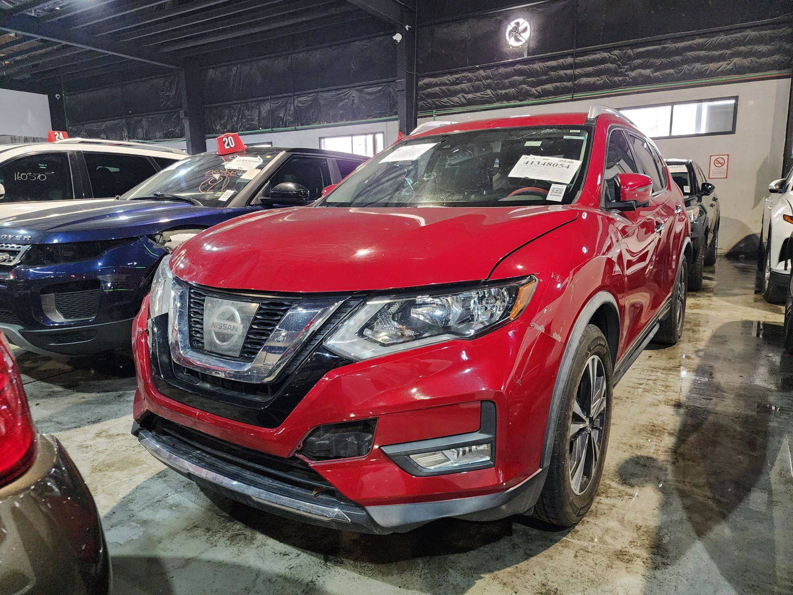 2017 NISSAN ROGUE — 129876 Miles — Lot 402122 — Al Quoz - Marhaba Auctions Used Cars - Image 9