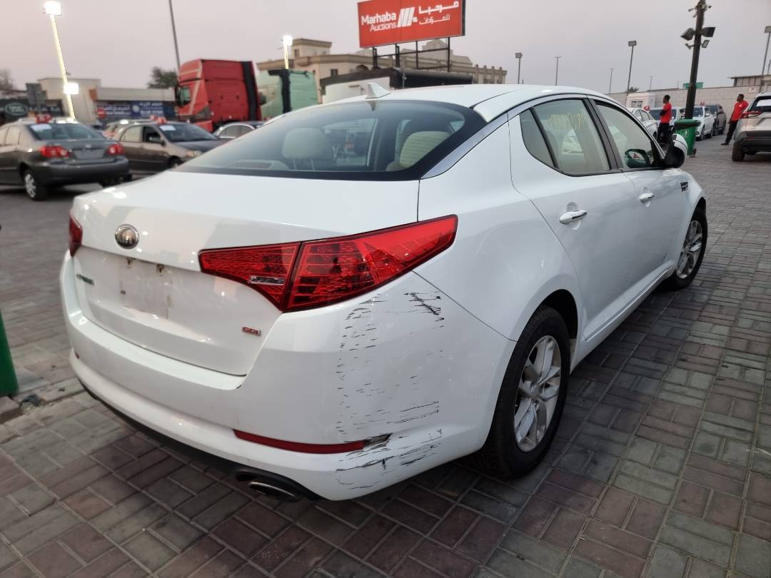 2013 KIA OPTIMA — 233392 Miles — Lot 215478 — Ind. 12 - Marhaba Auctions Used Cars - Image 4