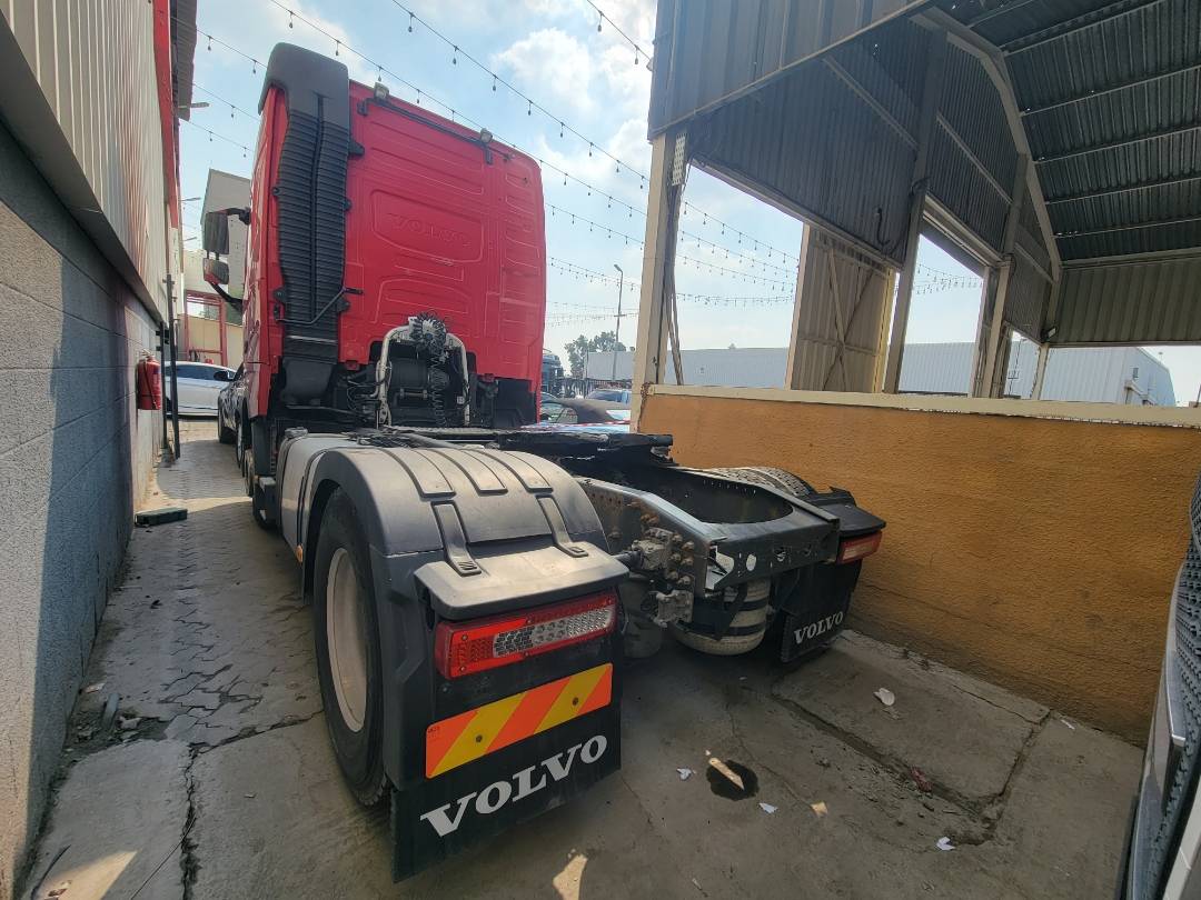 VOLVO FH-Series 2016 - Marhaba Auction Used Cars - Image 5
