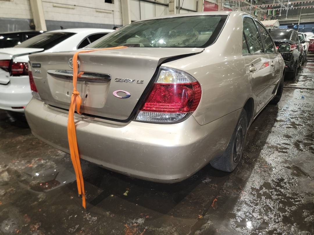 2005 TOYOTA CAMRY — 212179 Miles — Lot 37566820 - Marhaba Auctions Used Cars - Image 4