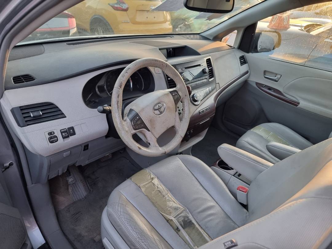 2011 TOYOTA SIENNA — 230913 Miles — Lot 42807201 — Main - Marhaba Auctions Used Cars - Image 18