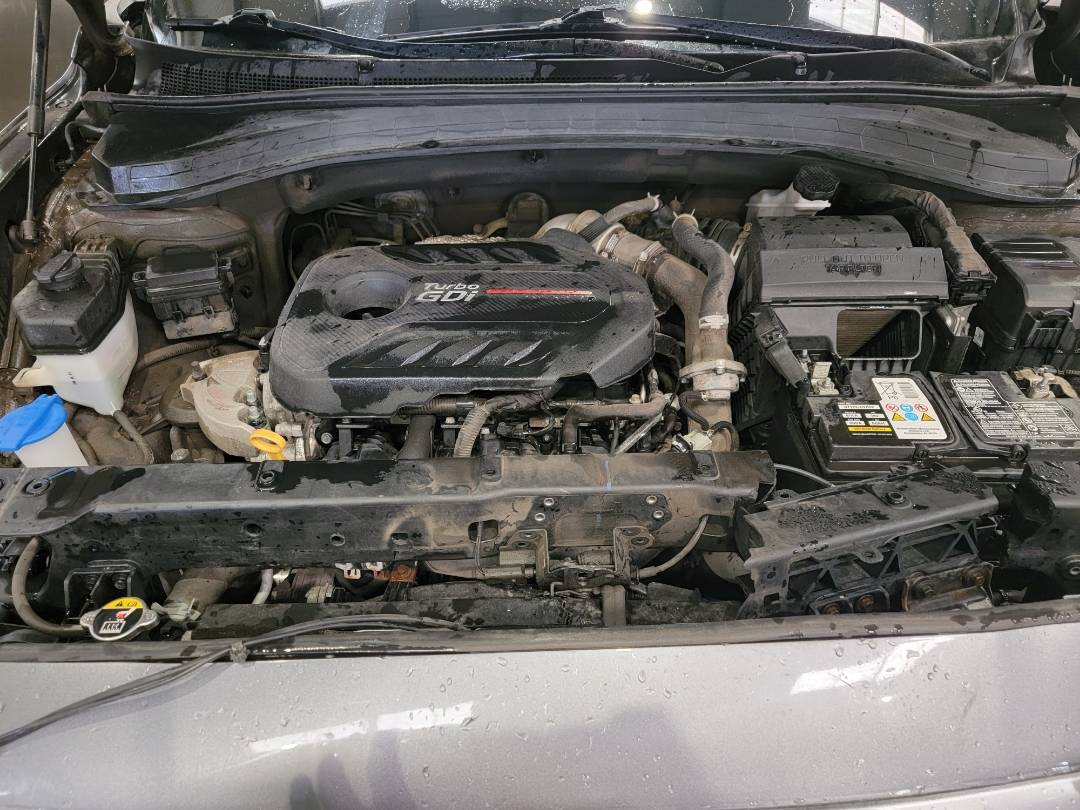 2019 HYUNDAI SANTA FE — 69907 KM — Lot 076730 — Main - Marhaba Auctions Used Cars - Image 9