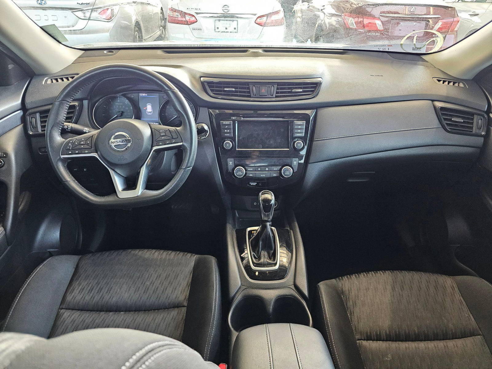 2018 NISSAN ROGUE — 132614 Miles — Lot 7JP607145 — Souq - Marhaba Auctions Used Cars - Image 7