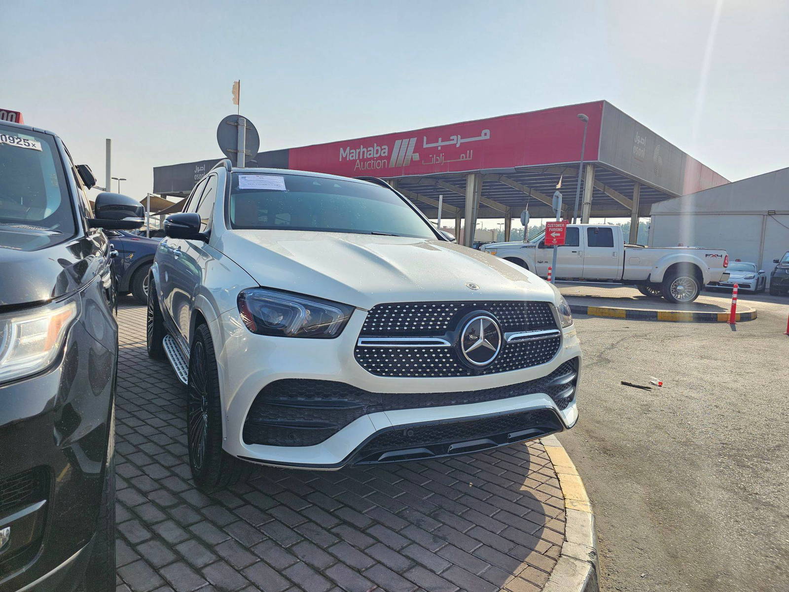 2023 MERCEDES BENZ GLE 350 — 18844 KM — Lot 885326 — Souq - Marhaba Auctions Used Cars - Image 4