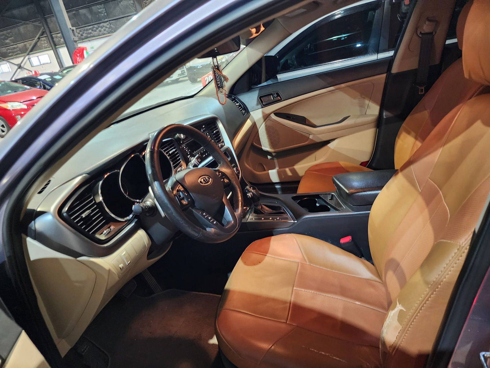 2012 KIA OPTIMA — 187766 KM — Lot 238467 — Al Quoz - Marhaba Auctions Used Cars - Image 9