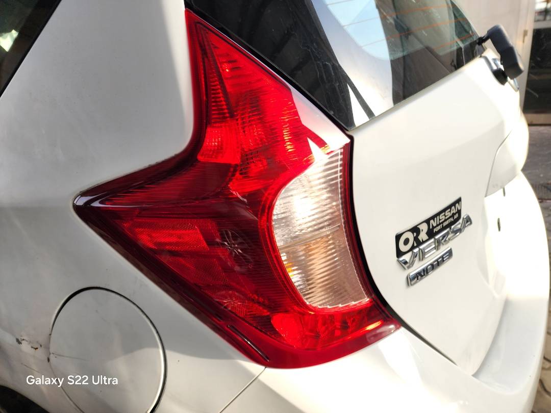 2016 NISSAN VERSA NOTE — 124289 Miles — Lot 1157729 — Souq - Marhaba Auctions Used Cars - Image 11