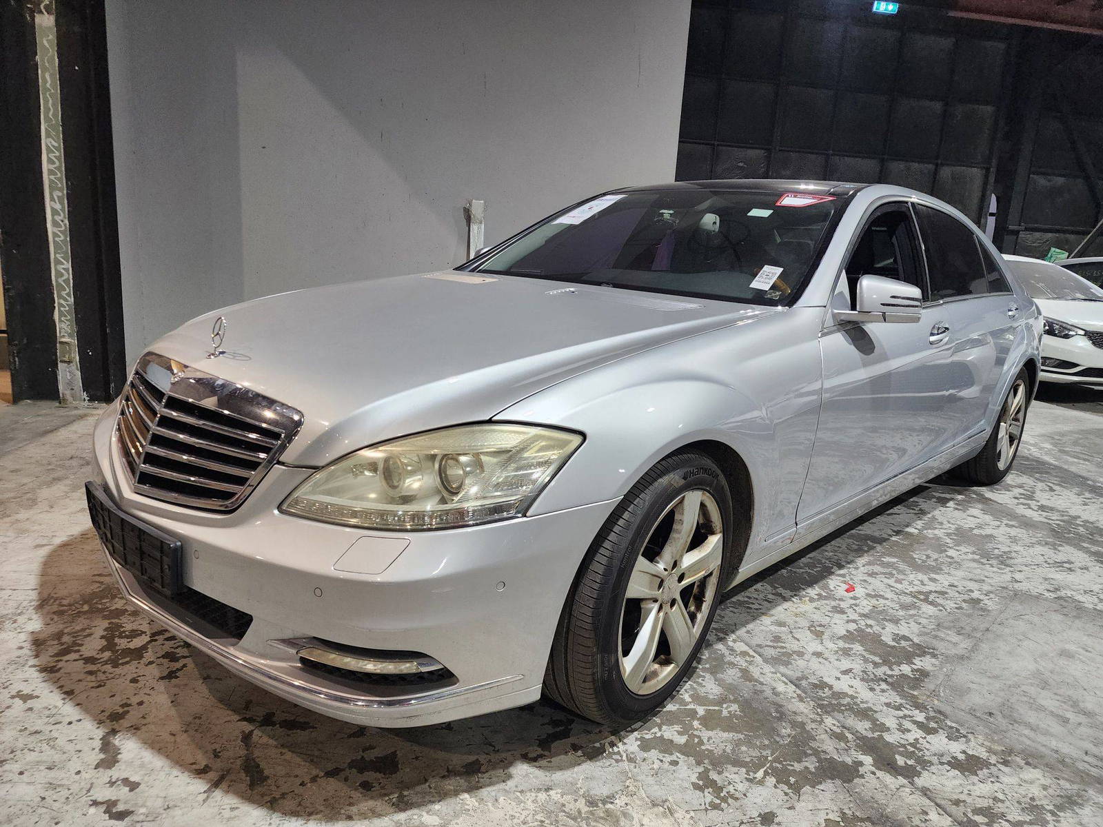 2010 MERCEDES BENZ S350 — 203848 KM — Lot 348310 — Main - Marhaba Auctions Used Cars - Image 3