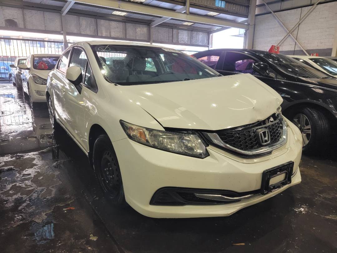 2013 HONDA CIVIC — 174282 KM — Lot 56997405 — Main - Marhaba Auctions Used Cars - Image 3