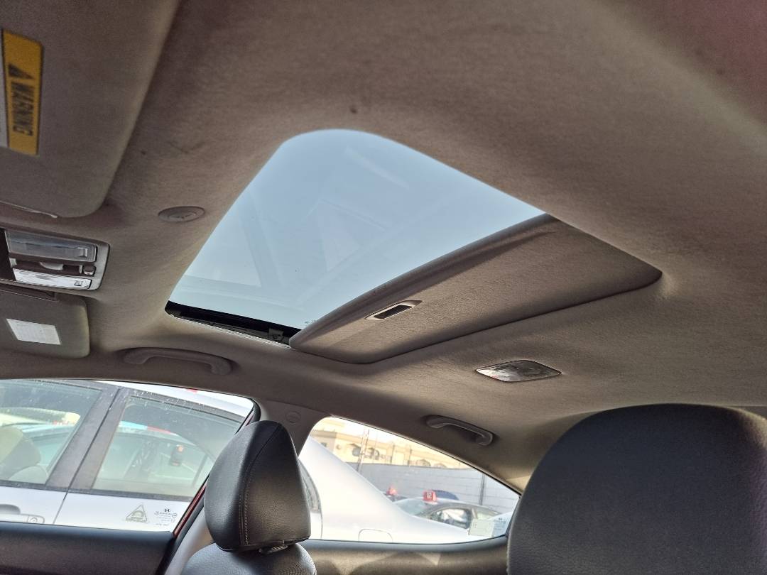 2012 HYUNDAI ELANTRA — 181719 Miles — Lot 215478 — Souq - Marhaba Auctions Used Cars - Image 9