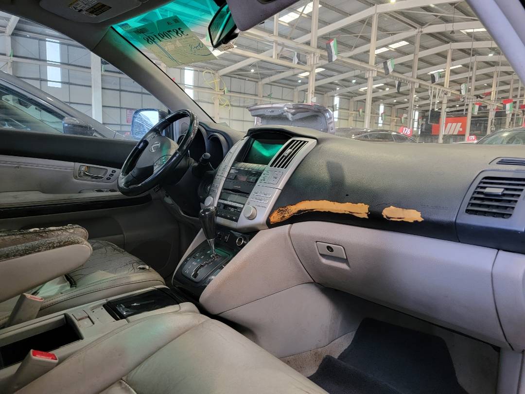 2009 LEXUS RX 350 — 217267 Miles — Lot 38709198 - Marhaba Auctions Used Cars - Image 6
