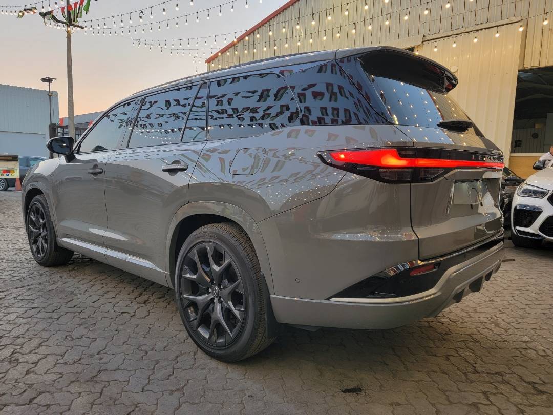 2024 LEXUS TX 500h — 4515 KM — Lot S001519 — Al Quoz - Marhaba Auctions Used Cars - Image 5