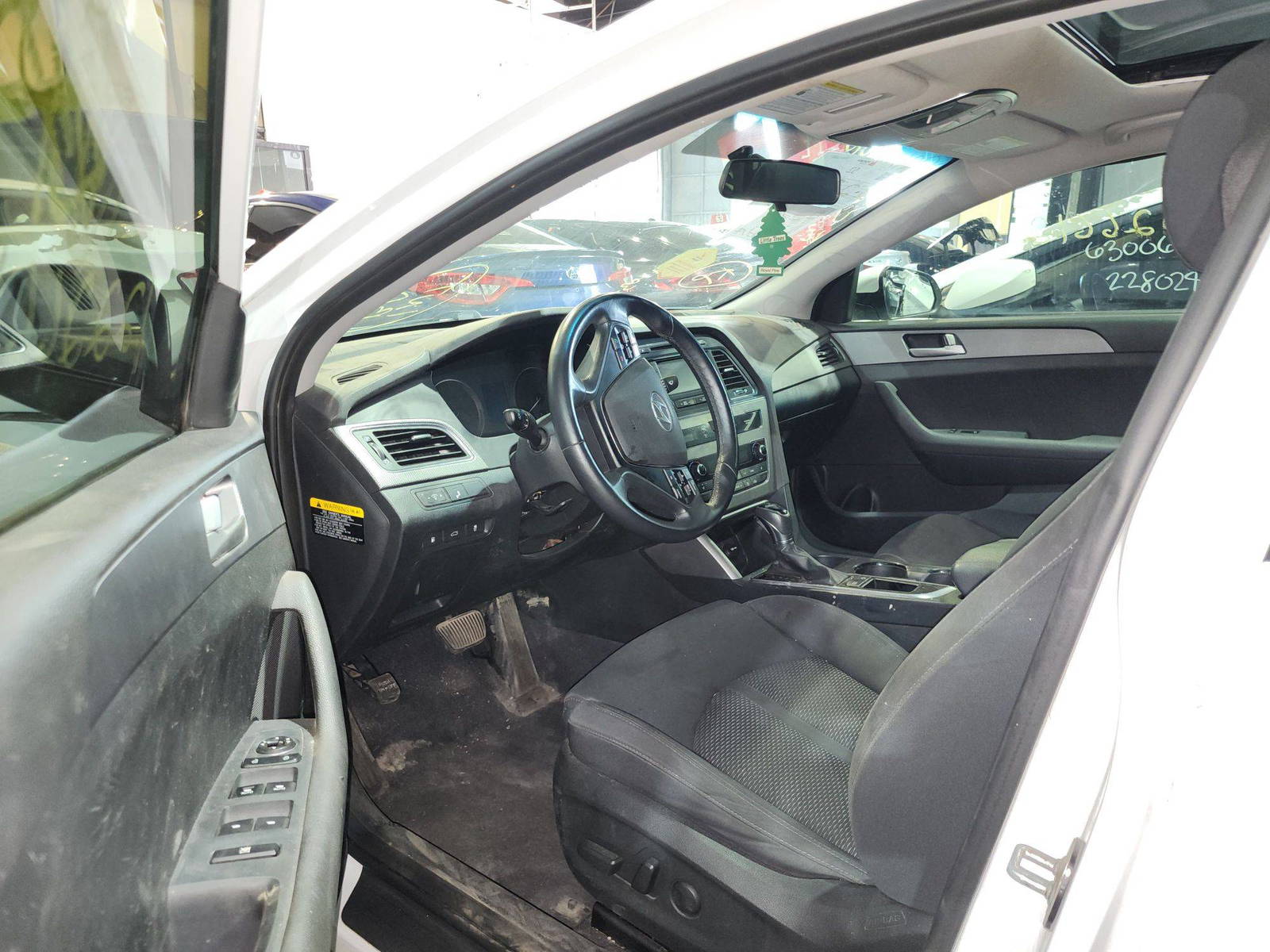 HYUNDAI SONATA 2016 - Marhaba Auction Used Cars - Image 9