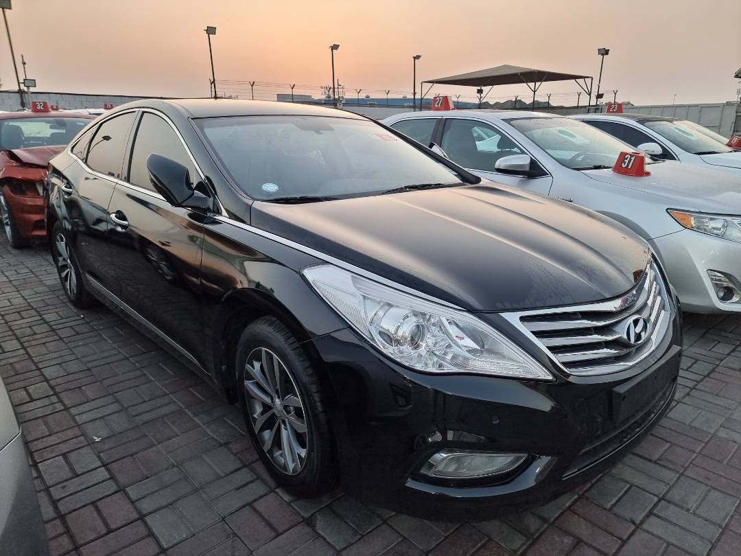 2011 HYUNDAI GRANDEUR — 308466 KM — Lot 214587 — Ind. 12 - Marhaba Auctions Used Cars - Image 3