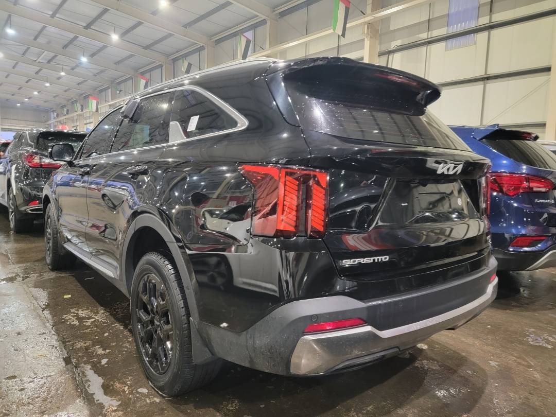 2024 KIA SORENTO — 10240 KM — Lot BRA237612 — Main - Marhaba Auctions Used Cars - Image 3