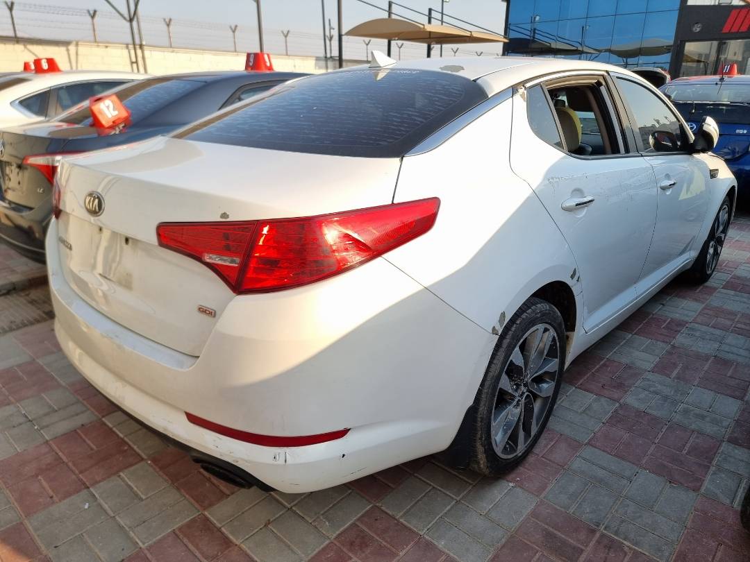 2013 KIA OPTIMA — 174279 Miles — Lot 40800364 — Main - Marhaba Auctions Used Cars - Image 4