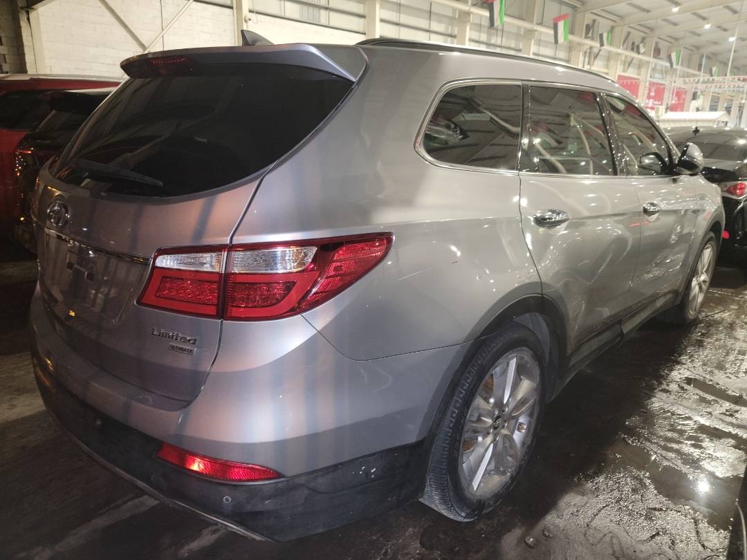 2015 HYUNDAI SANTA FE — 153283 Miles — Lot U098100 - Marhaba Auctions Used Cars - Image 4