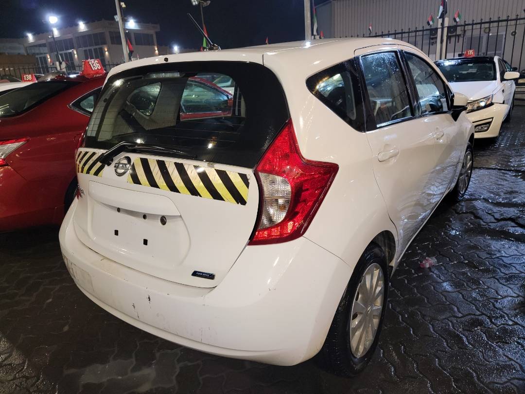 2016 NISSAN VERSA NOTE — 210078 Miles — Lot 65970403 - Marhaba Auctions Used Cars - Image 4