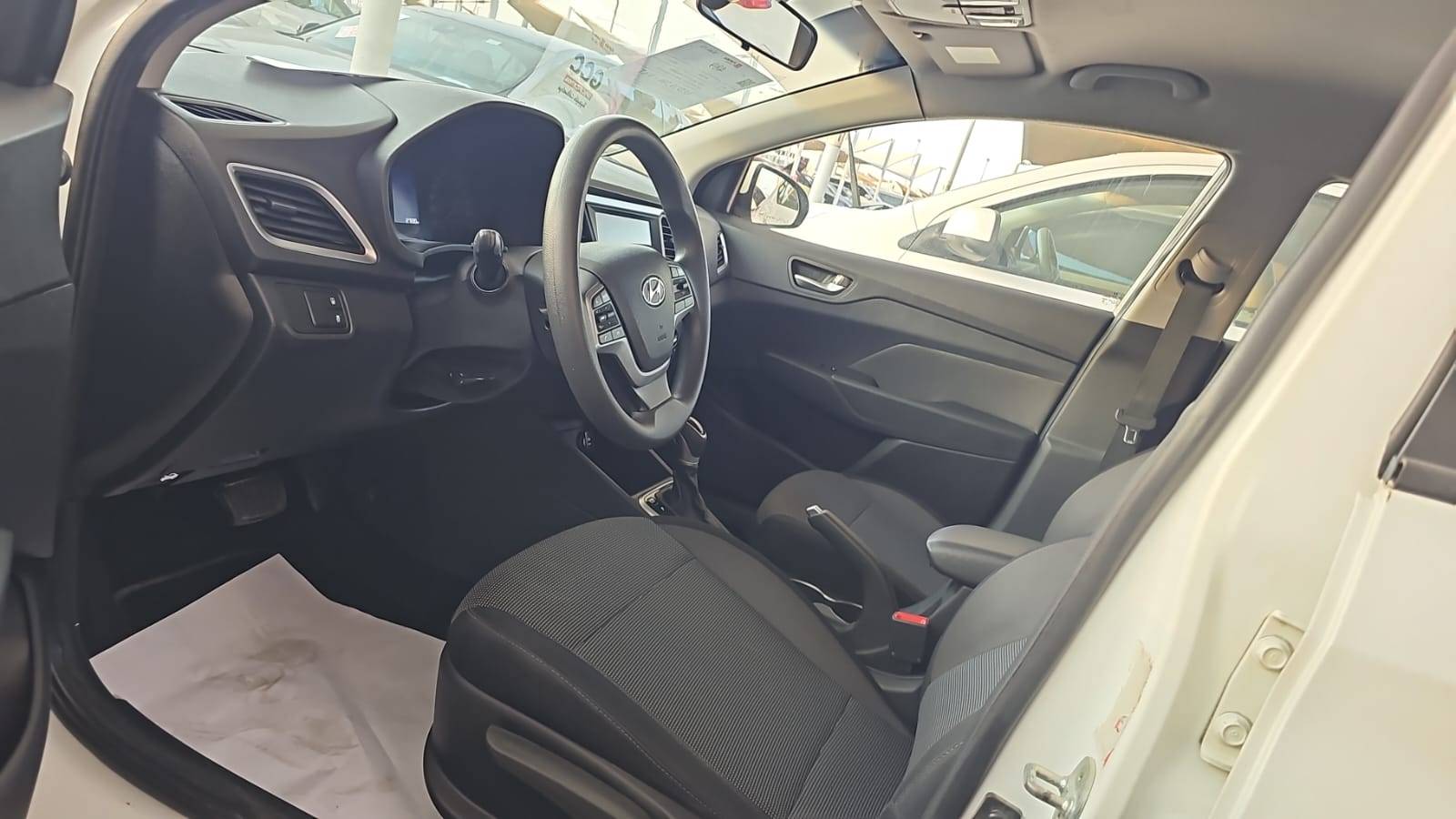 2023 HYUNDAI ACCENT — sold — 127690 KM — Lot 3PM349789 — Souq - Marhaba Auctions Used Cars - Image 8