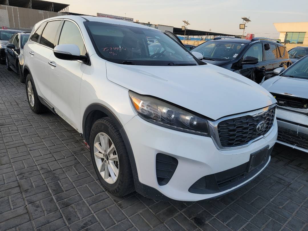2019 KIA SORENTO — 153141 Miles — Lot G466437 — Main - Marhaba Auctions Used Cars - Image 3