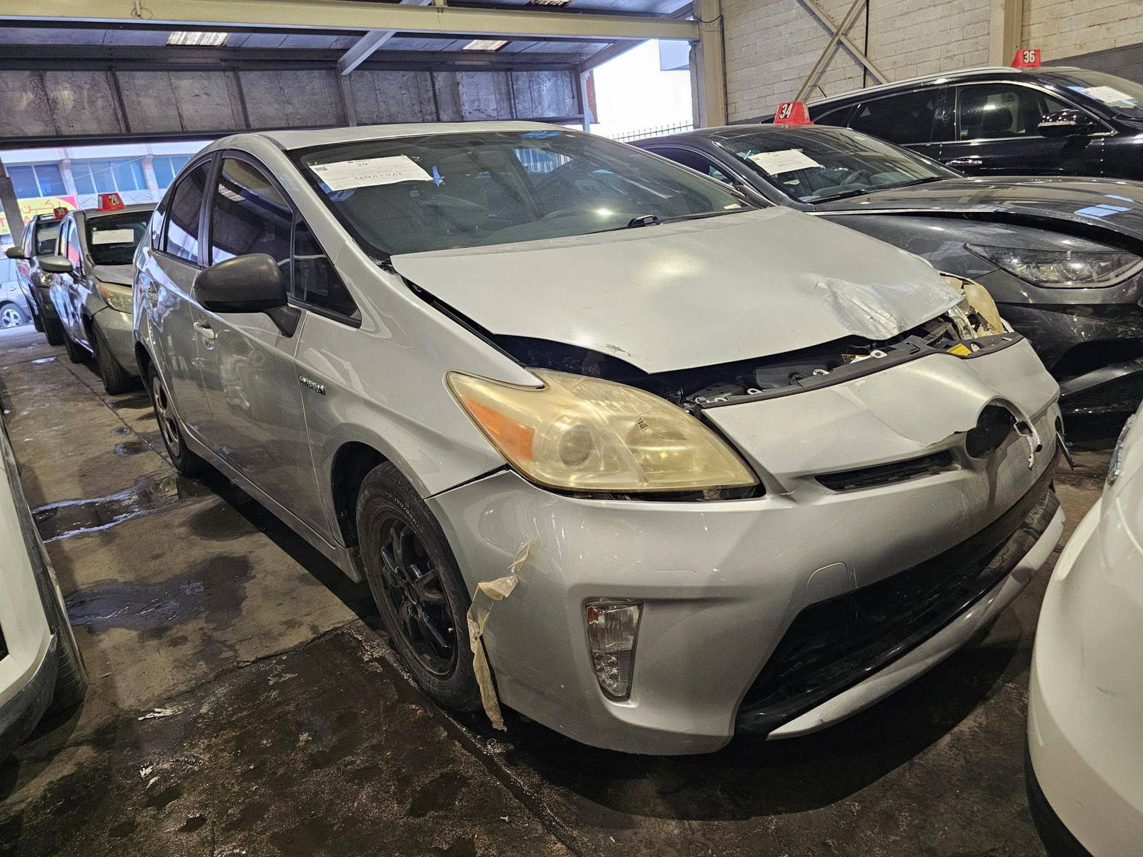 2013 TOYOTA PRIUS — 158843 Miles — Lot 96208595 — Main - Marhaba Auctions Used Cars - Image 5
