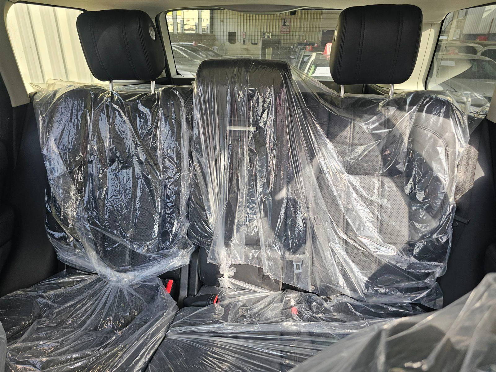 LAND ROVER RANGE ROVER SUPERCHARGED 2014 - Marhaba Auction Used Cars - Image 10