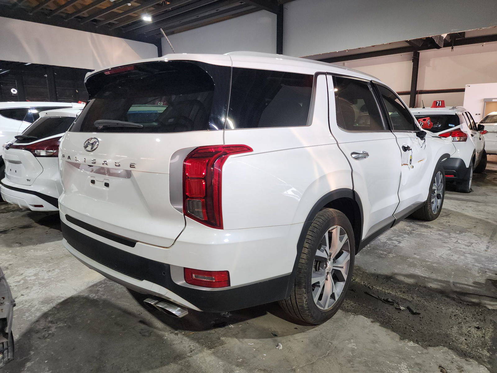 2020 HYUNDAI PALISADE SEL — 83999 Miles — Lot 66906654 — Al Quoz - Marhaba Auctions Used Cars - Image 3