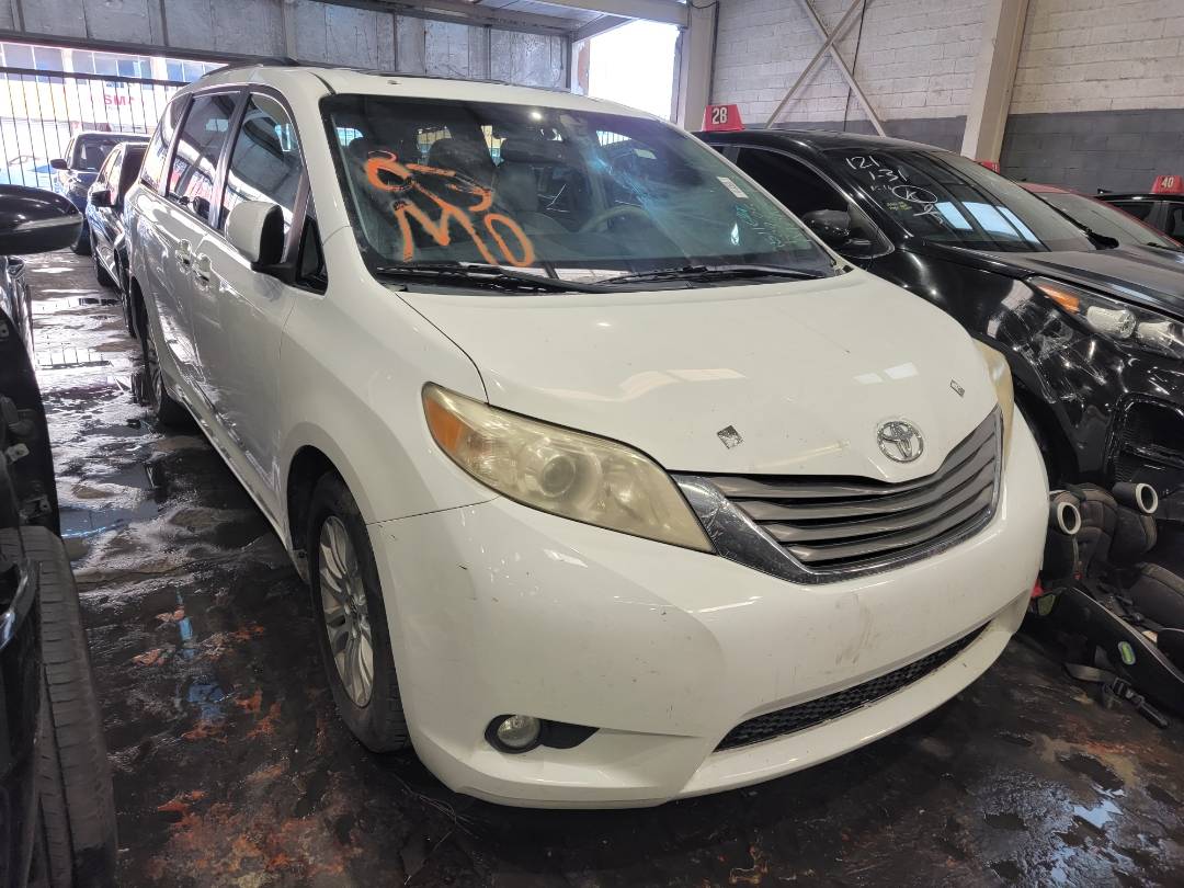 2011 TOYOTA SIENNA — 187228 Miles — Lot 41161430 — Main - Marhaba Auctions Used Cars - Image 5