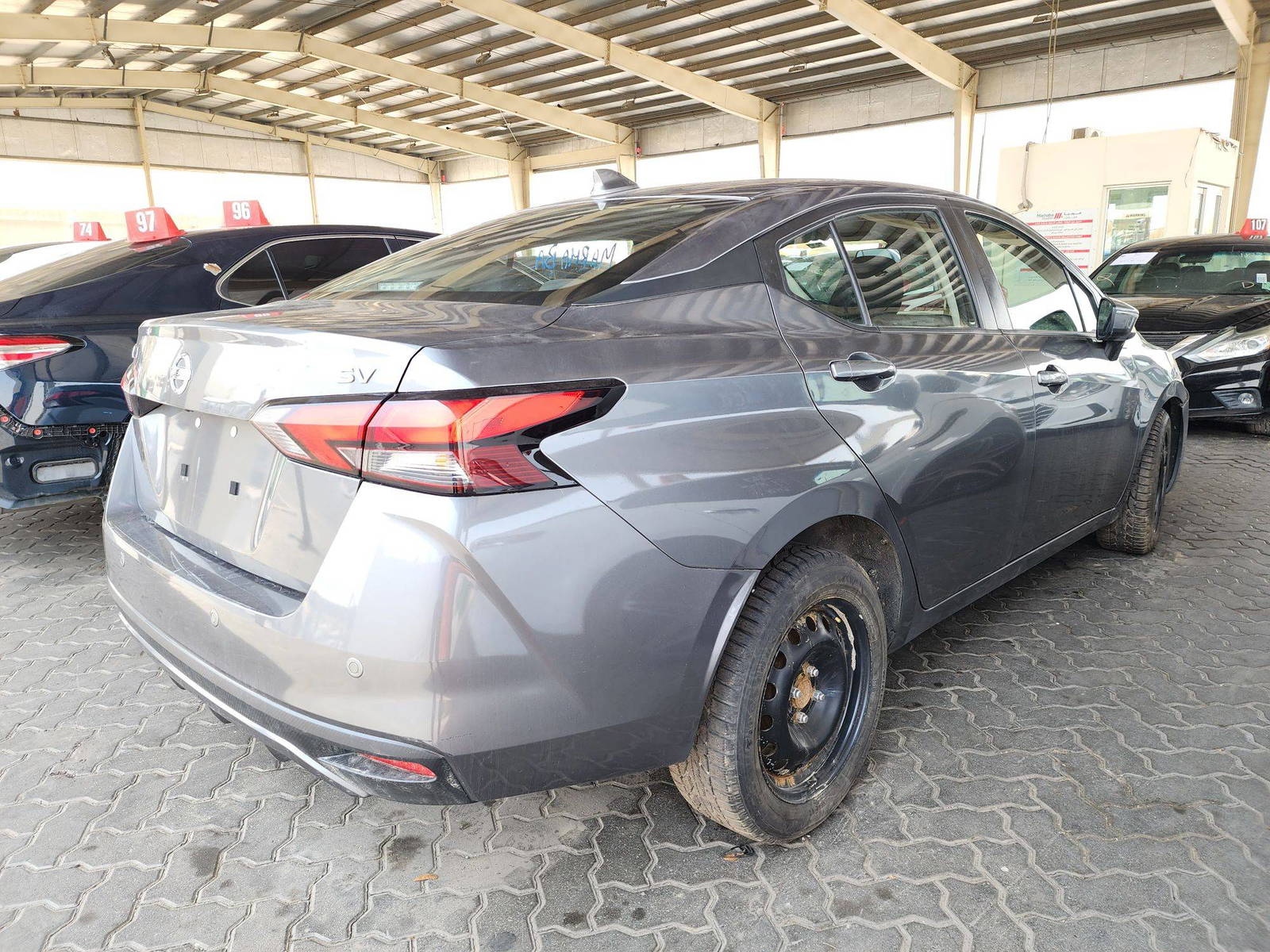 2021 NISSAN VERSA — 68116 KM — Lot 810380 — Souq - Marhaba Auctions Used Cars - Image 3