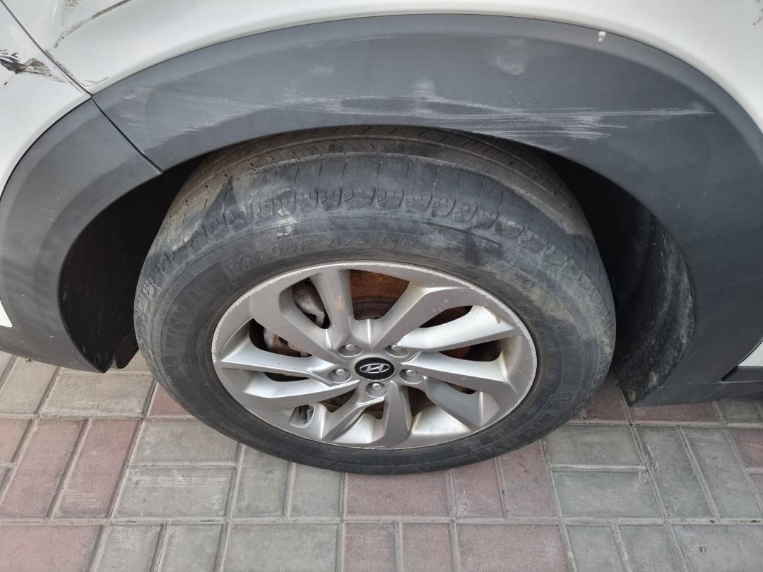 2018 HYUNDAI TUCSON — 127864 Miles — Lot 124587 — Souq - Marhaba Auctions Used Cars - Image 10