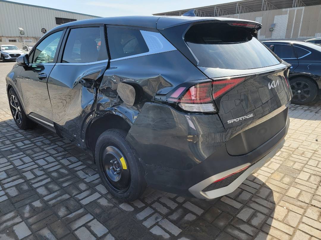2024 KIA SPORTAGE — 7177 Miles — Lot 82347884 — Al Surrah - Marhaba Auctions Used Cars - Image 3