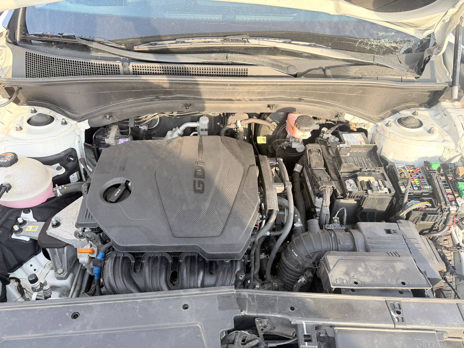 HYUNDAI SANTA FE 2022 - Marhaba Auction Used Cars - Image 5