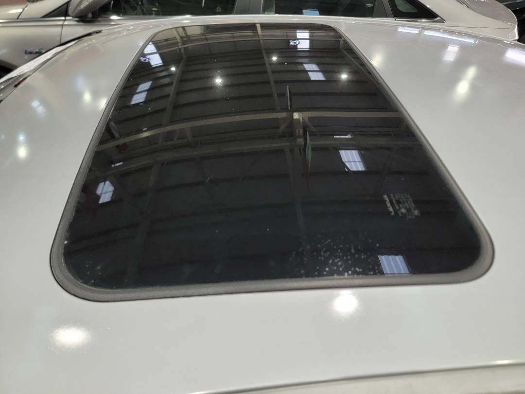 2012 LEXUS IS 250 — 151083 Miles — Lot 68510413 - Marhaba Auctions Used Cars - Image 8