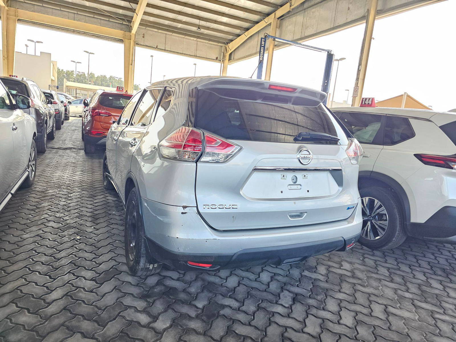 2014 NISSAN ROGUE — 190739 Miles — Lot EC854218 — Souq - Marhaba Auctions Used Cars - Image 3