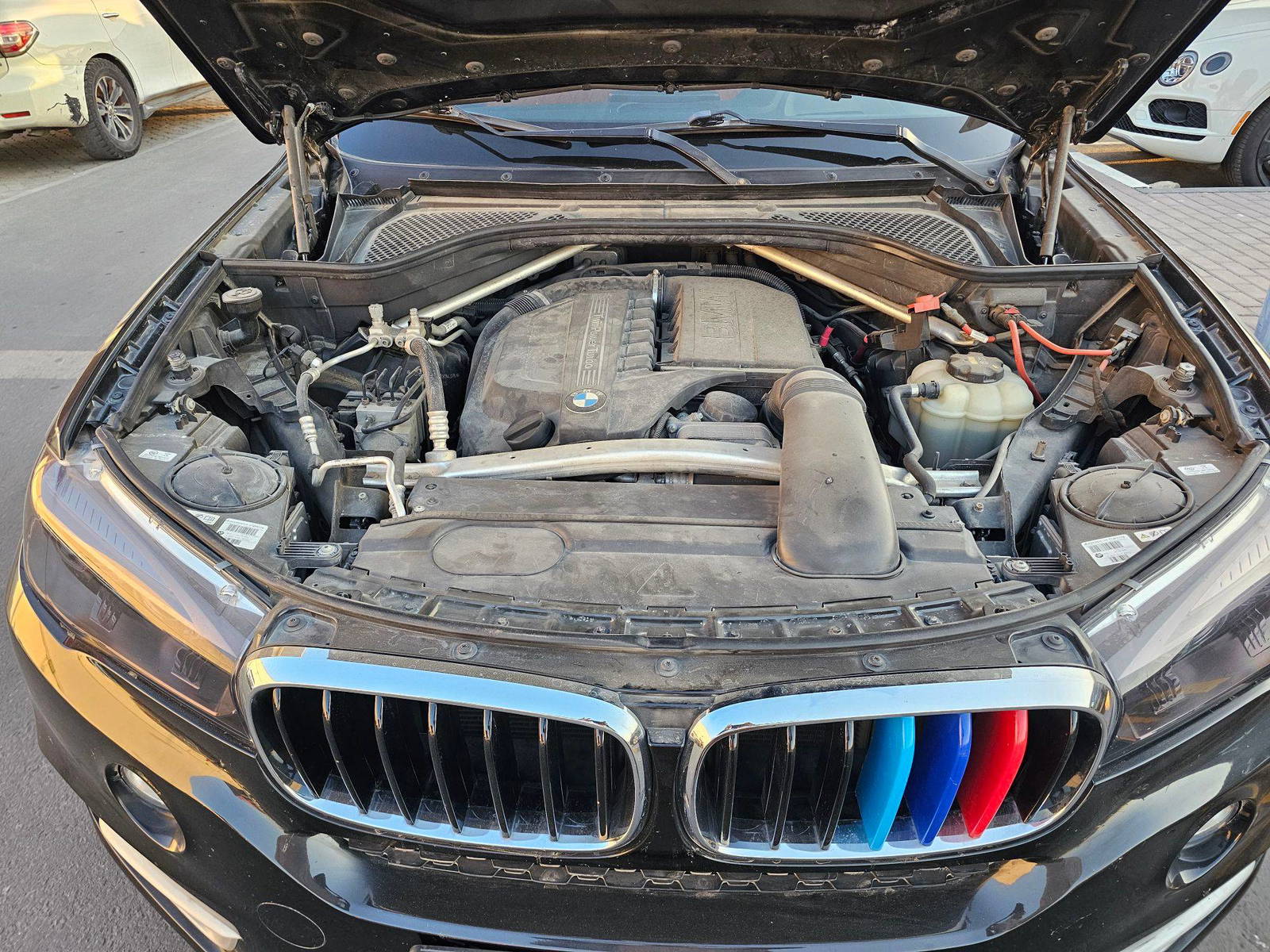 2018 BMW X5 — 99512 KM — Lot J0X84376 — Souq - Marhaba Auctions Used Cars - Image 17