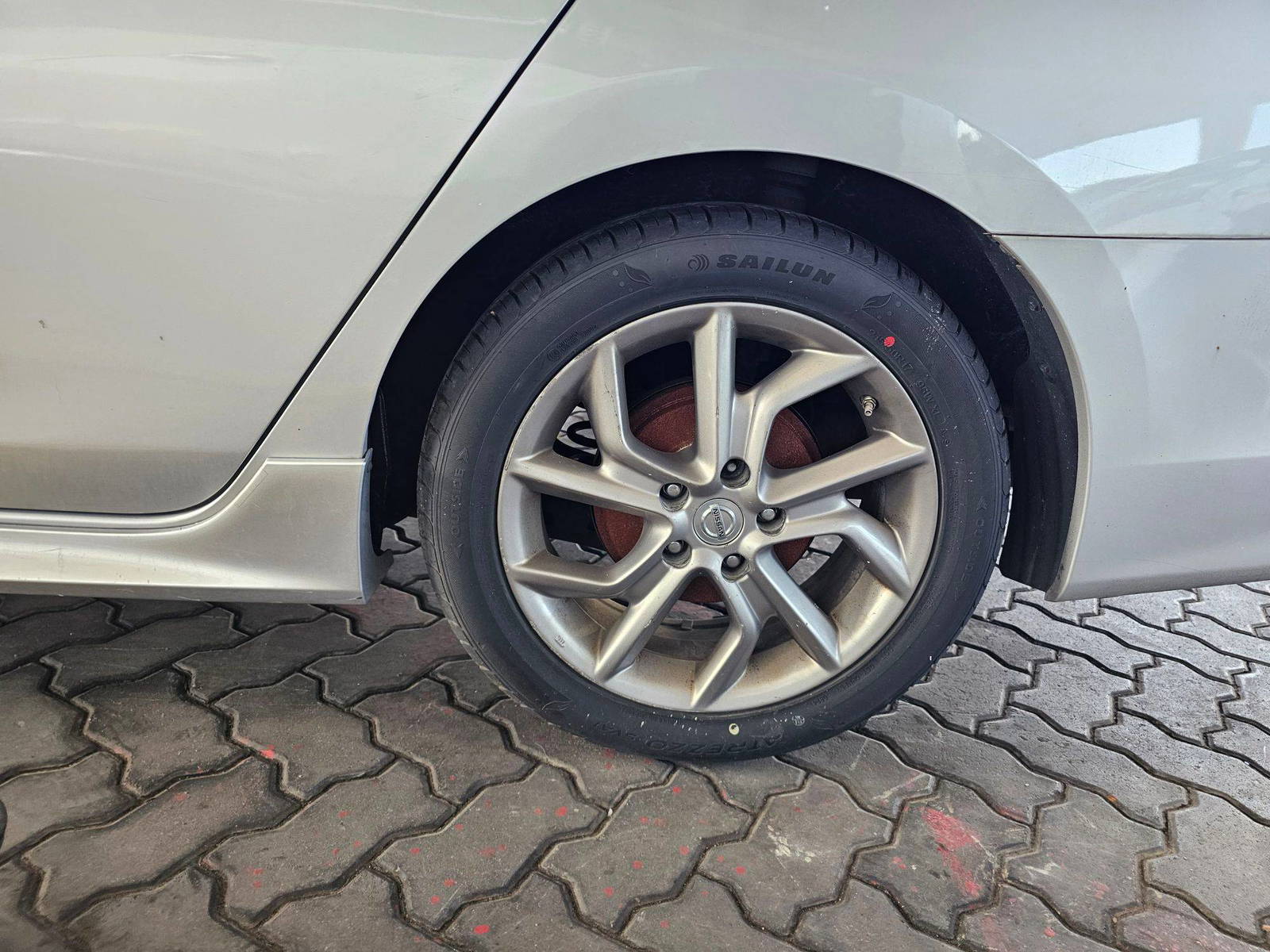 2013 NISSAN SENTRA — 210111 Miles — Lot 43136793 — Souq - Marhaba Auctions Used Cars - Image 9