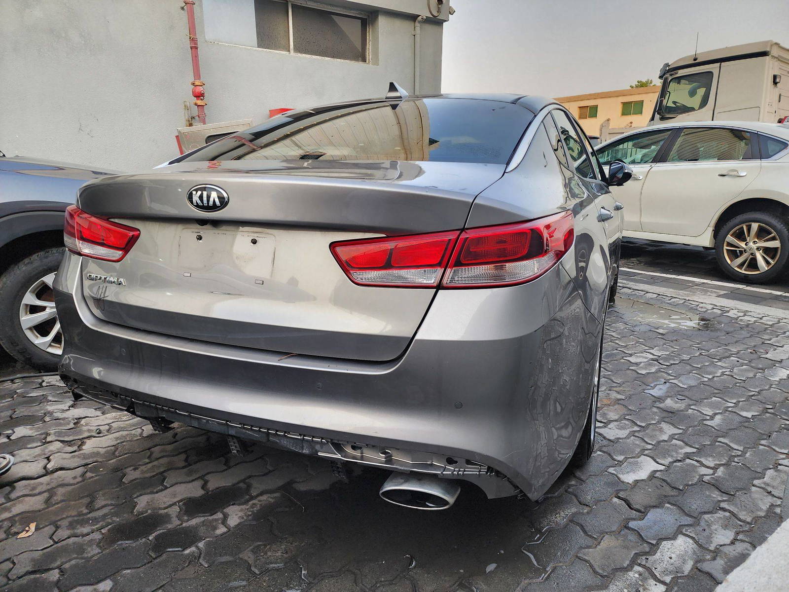 2018 KIA OPTIMA — 172695 Miles — Lot 41479547 — Ind. 12 - Marhaba Auctions Used Cars - Image 5