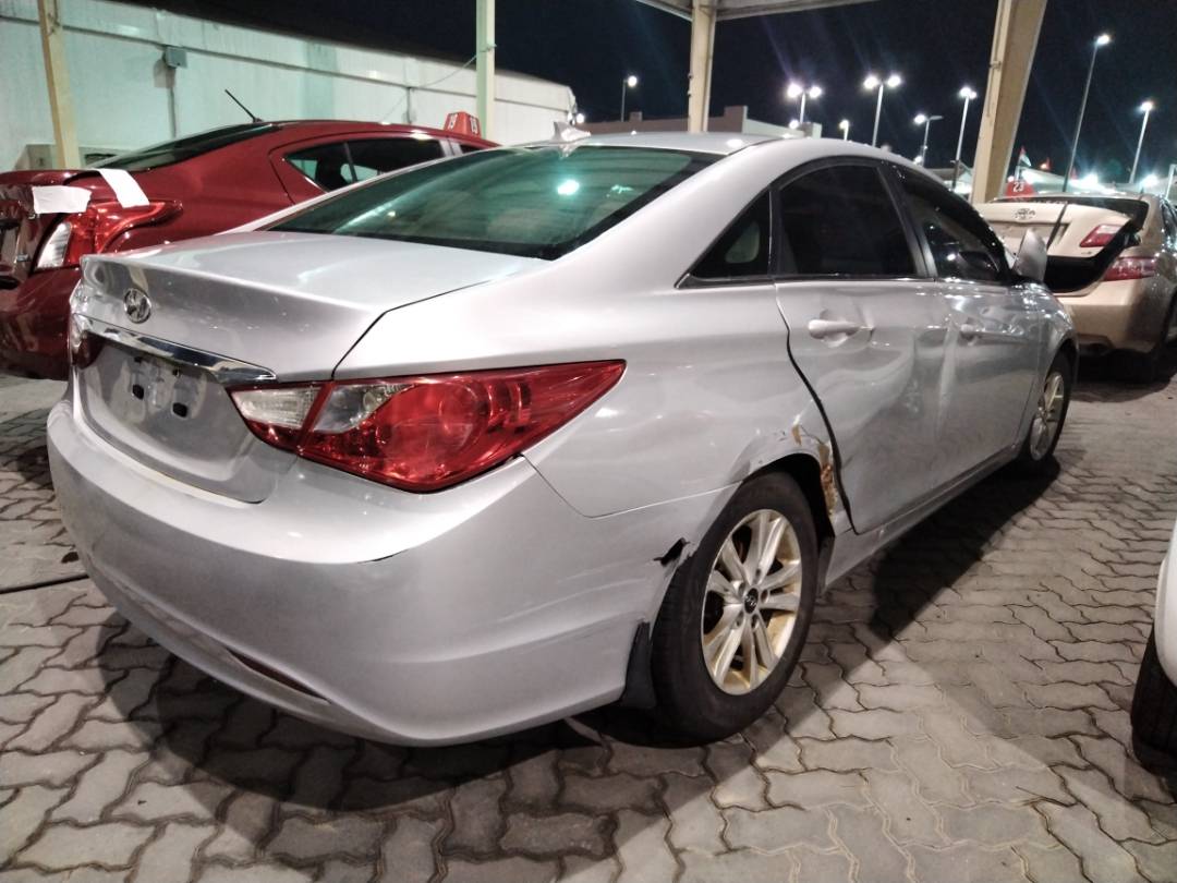 2012 HYUNDAI SONATA — 182843 Miles — Lot 64618693 - Marhaba Auctions Used Cars - Image 3