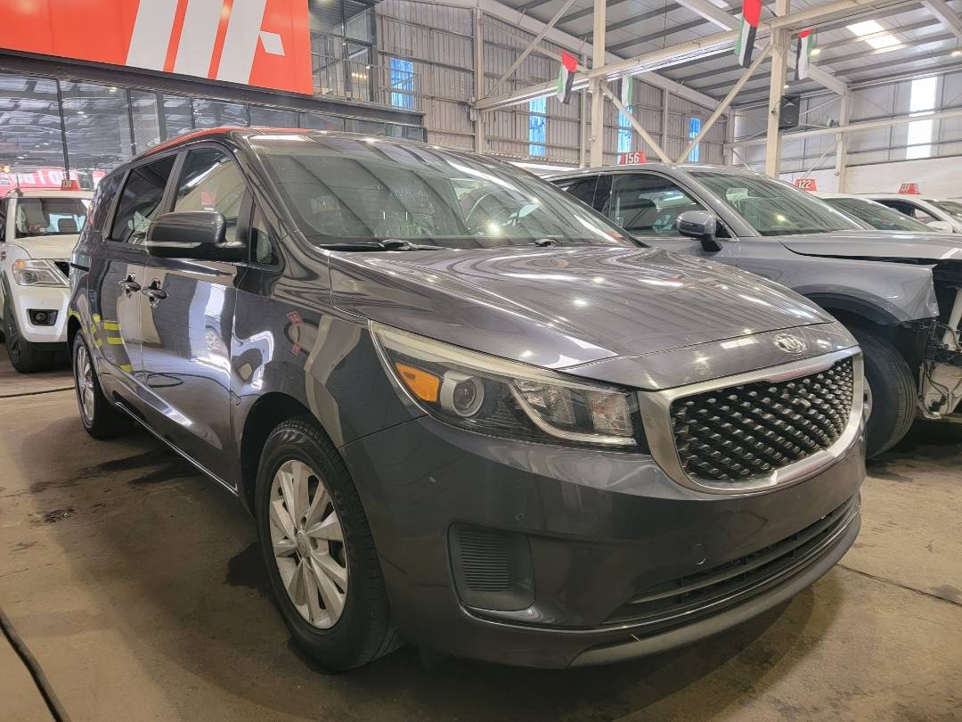 2017 KIA SEDONA — 159174 Miles — Lot 6254274 — Main - Marhaba Auctions Used Cars - Image 4