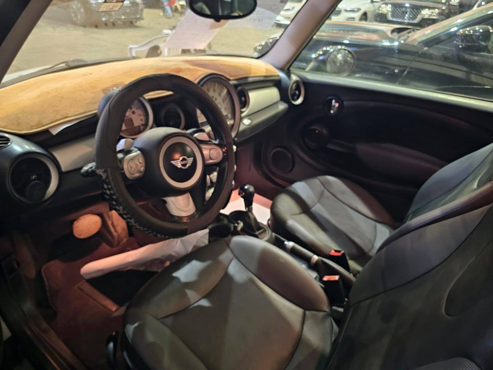2009 MINI COOPER — 131883 Miles — Lot 33529TW75060 — Main - Marhaba Auctions Used Cars - Image 8