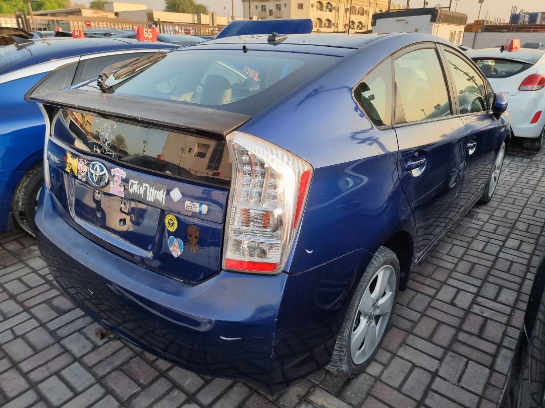 2011 TOYOTA PRIUS — 198366 Miles — Lot 48316 — Ind. 12 - Marhaba Auctions Used Cars - Image 4