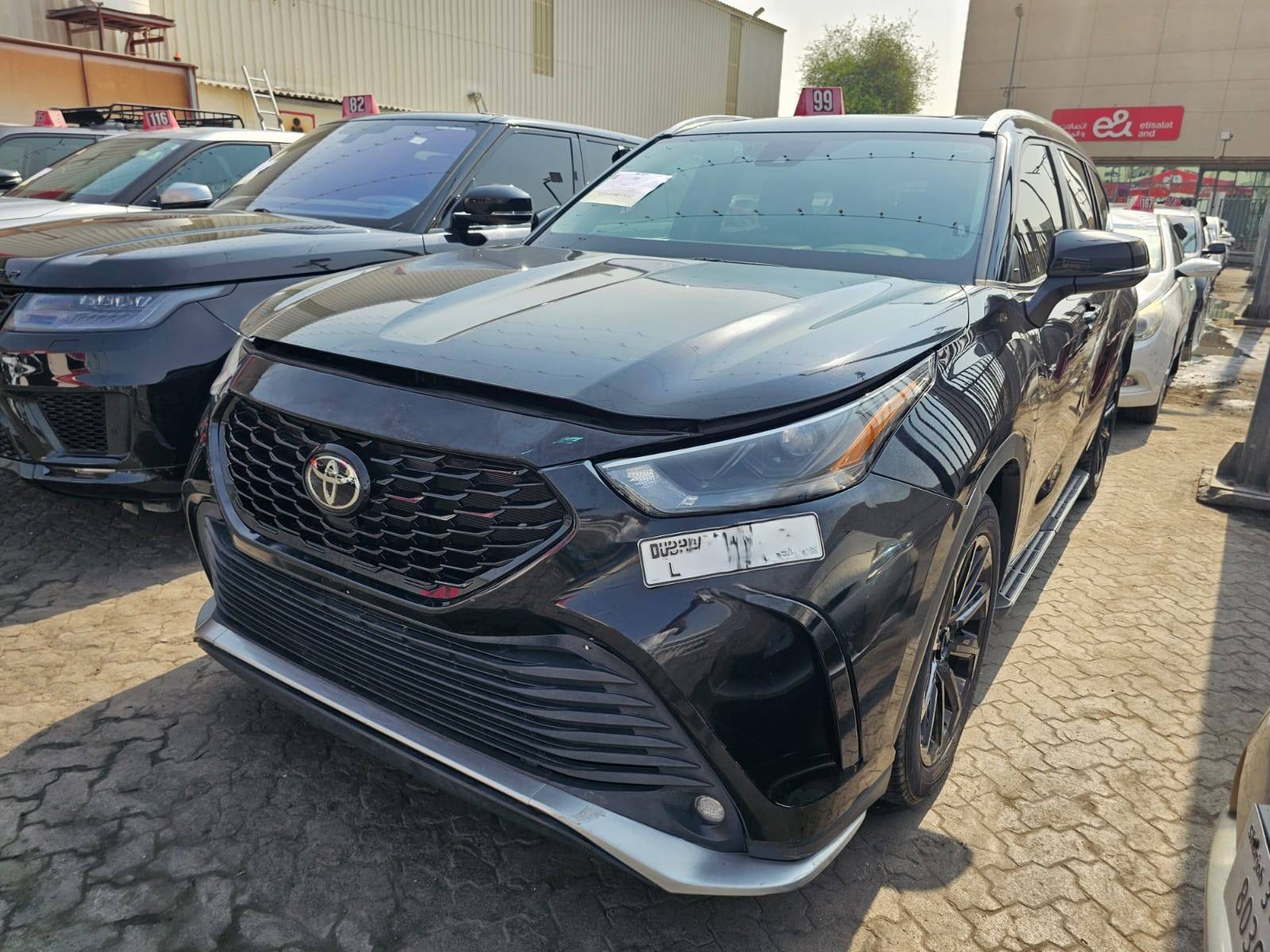 2023 TOYOTA GRAND HIGHLANDER — 116463 Miles — Lot 1PS503243 — Main - Marhaba Auctions Used Cars - Image 4