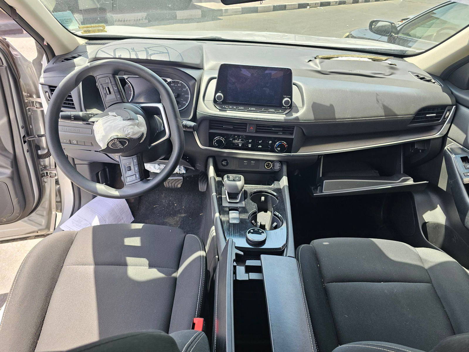 NISSAN ROGUE 2024 - Marhaba Auction Used Cars - Image 8