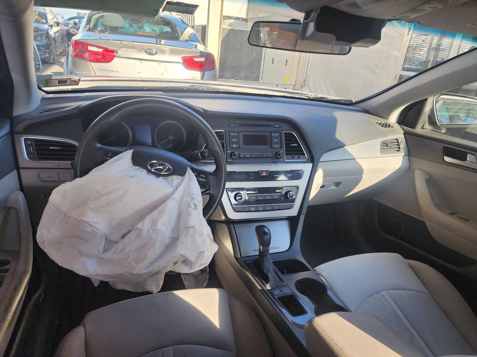 2015 HYUNDAI SONATA — 107265 Miles — Lot 38046077 — Main - Marhaba Auctions Used Cars - Image 7