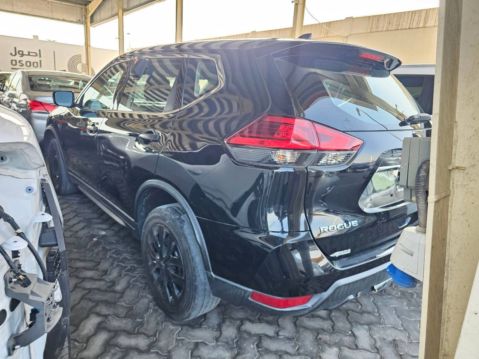 2017 NISSAN ROGUE — 137018 Miles — Lot V7HP513665 — Souq - Marhaba Auctions Used Cars - Image 14