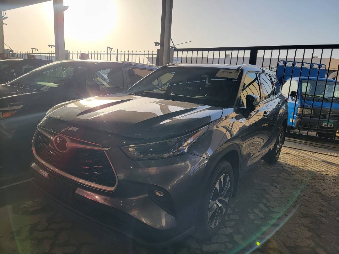 2021 TOYOTA HIGHLANDER — 75283 Miles — Lot 38650679 - Marhaba Auctions Used Cars - Image 9