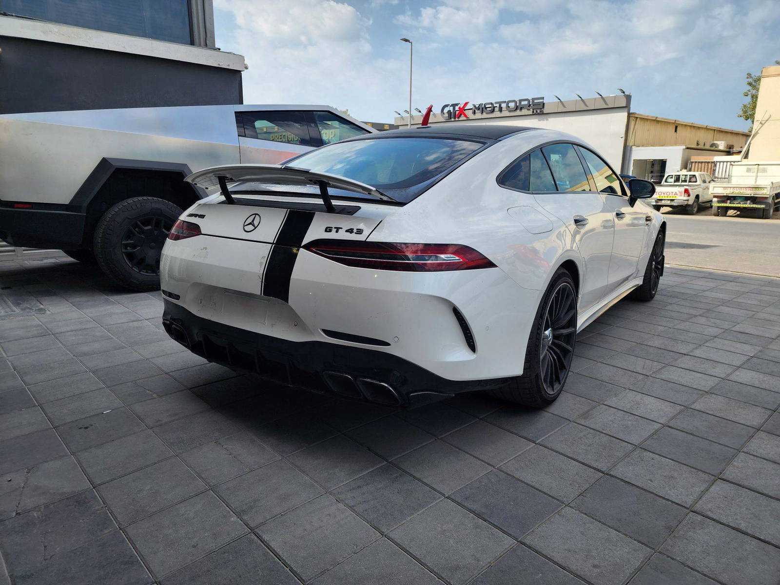 MERCEDES BENZ AMG GT 43 2021 - Marhaba Auction Used Cars - Image 5